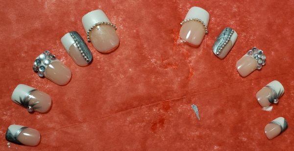 Simple DIY Acrylic Nails Designs